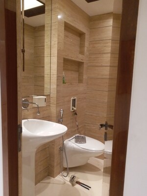 Bathroom in 4 BHK Apartment at Juhu Scheme, Juhu – for Sale