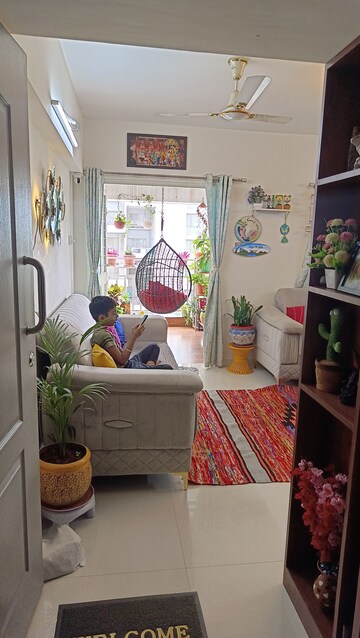 Team Area in 2 BHK Apartment at Balewadi Phata – for Sale