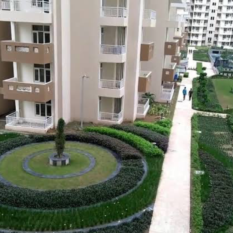 Garden, omkar-royal-nest 2 Bedroom 985 Sq.Ft. Apartment In Ecotech 12 Greater Noida Greater Noida 8426544