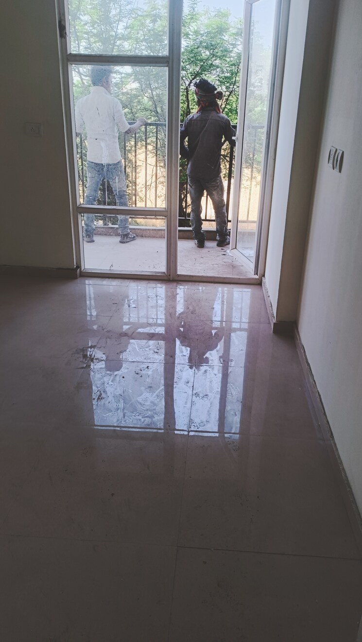 Room, gls-arawali-homes 3 Bedroom 900 Sq.Ft. Apartment In Sohna Sector 4 Gurgaon 8426643