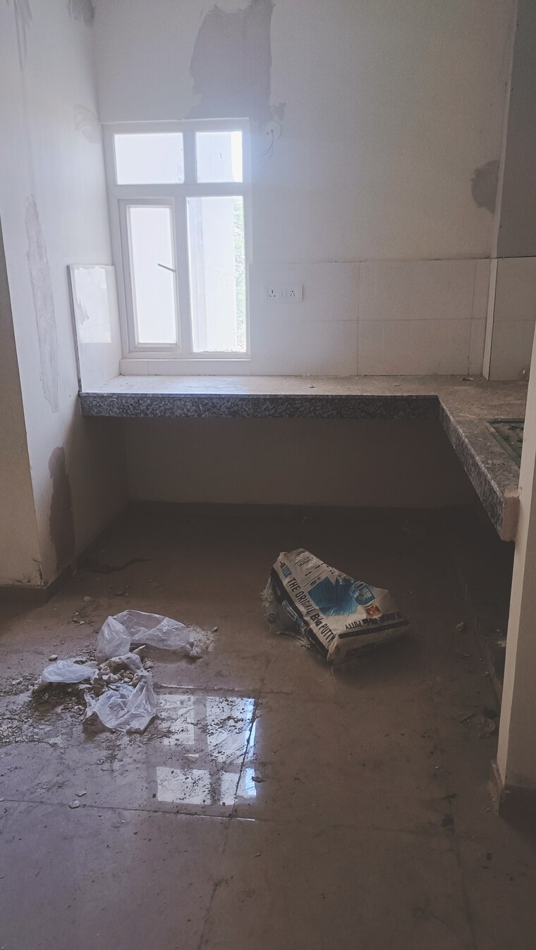 Kitchen, gls-arawali-homes 3 Bedroom 900 Sq.Ft. Apartment In Sohna Sector 4 Gurgaon 8426643