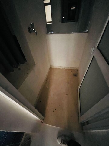 1 BHK Apartment For Rent in Lodha Amara, Kolshet Road