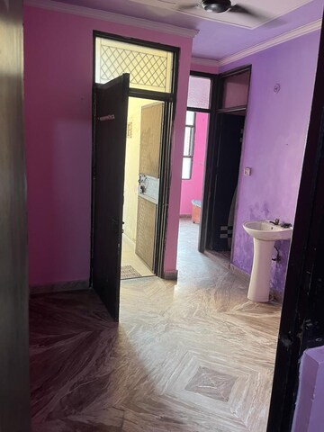 Room in 1.5 BHK Builder Floor at New Ashok Nagar – for Rent