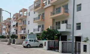 4 BHK Builder Floor For Sale in BPTP Park Elite Floors, Sector 85
