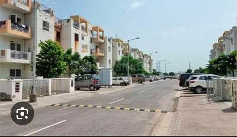 Exterior View, bptp-park-elite-floors 4 Bedroom 300 Sq.Yd. Builder Floor In Sector 85 Faridabad 8426652