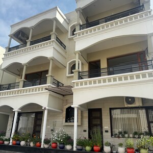 4 BHK Builder Floor – Exterior View View at South Mullanpur - for Sale