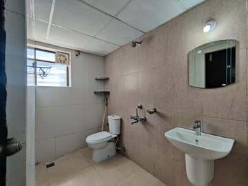 Bathroom in 2 BHK Apartment at Amrutha Grandeur, Jakkuru – for Rent
