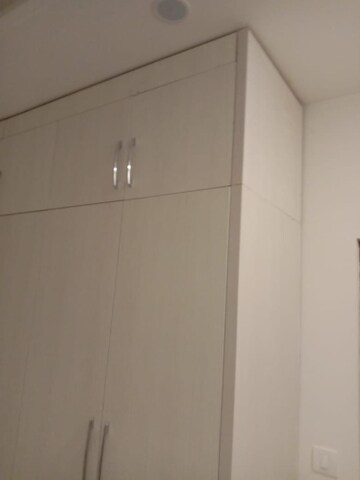 Furnished Amenities in 3 BHK Builder Floor at Malviya Nagar – for Rent