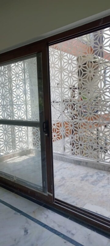 Bedroom in 3 BHK Builder Floor at Malviya Nagar – for Rent