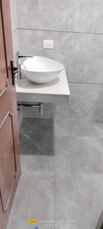 Bathroom in 3 BHK Builder Floor at Malviya Nagar – for Rent