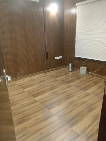Room in 2.5 BHK Builder Floor at Sector 46 – for Rent