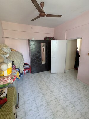 Bedroom in 1 BHK Apartment at Kalwa – for Sale
