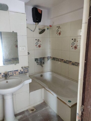 Bathroom in 3 BHK Villa at Green Fields Society, Pimpri – for Rent