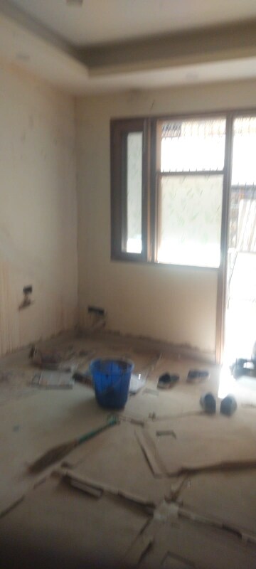 Living Room in 2 BHK Builder Floor at Malviya Nagar – for Rent