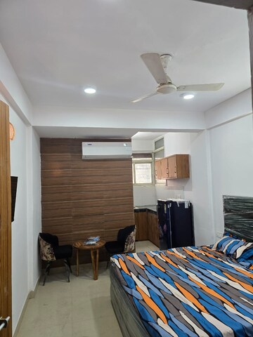 Bedroom in 1 RK Apartment at Ansal Sushant Estate, Sector 52 – for Rent