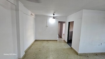 Room in 2 BHK Apartment at Manav Apartment Savarkar Nagar, Savarkar Nagar – for Rent