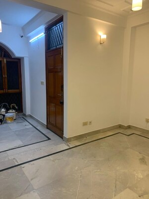 Room in 2 BHK Builder Floor at Malviya Nagar – for Sale