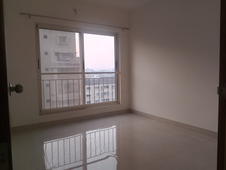 Room, supreme-estia-phase-1 3 Bedroom 1305 Sq.Ft. Apartment In Baner Pune 8427070