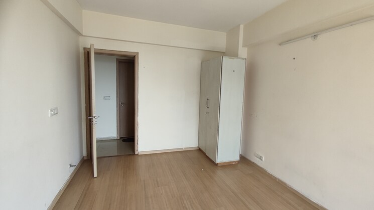 Room, dlf-express-greens 4 Bedroom 2350 Sq.Ft. Apartment In Manesar Sector 1a Gurgaon 8427096