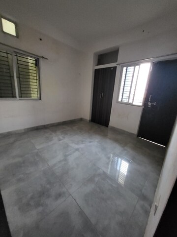 Room in 2 BHK Apartment at Doranda – for Rent