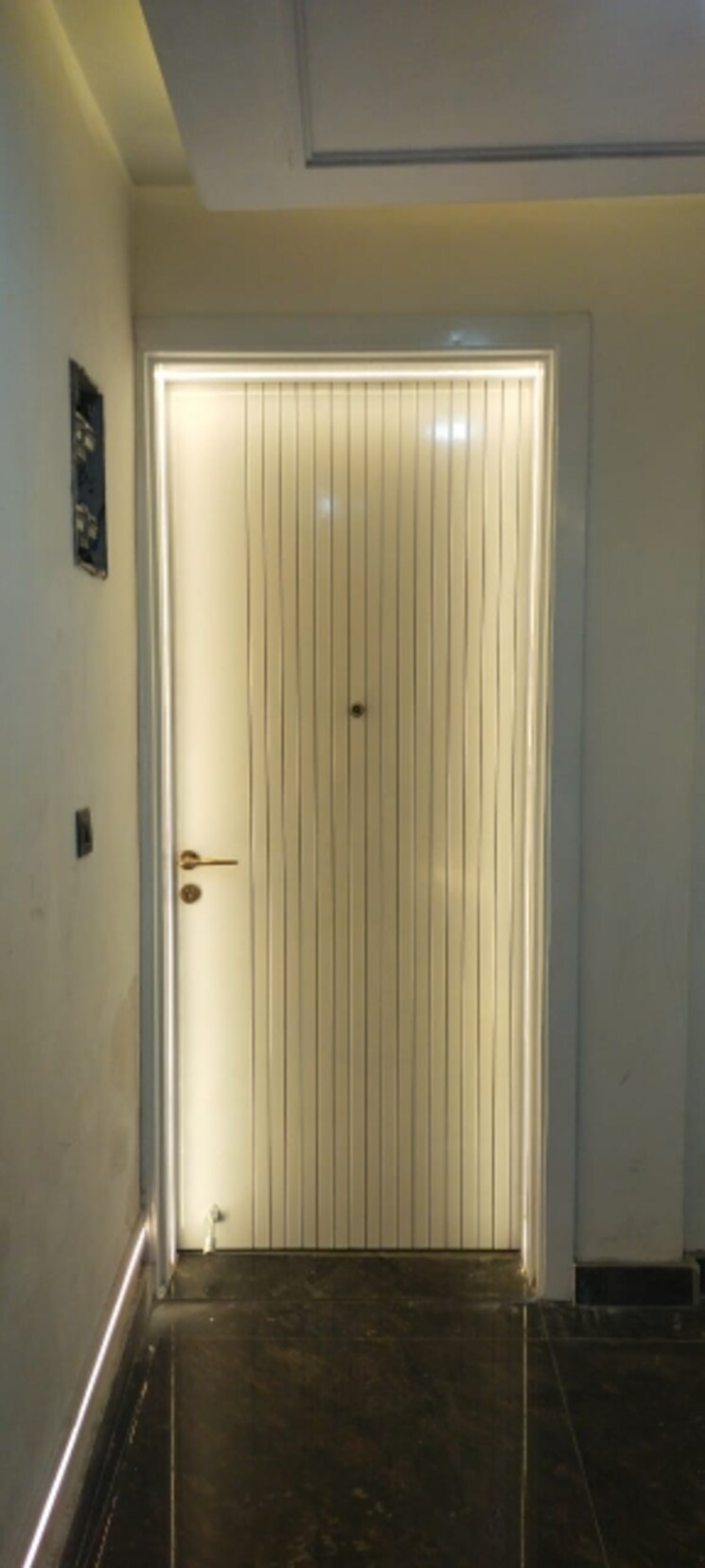 undefined, shivalik colony 3 Bedroom 1000 Sq.Ft. Builder Floor In Shivalik Colony Delhi 8427241