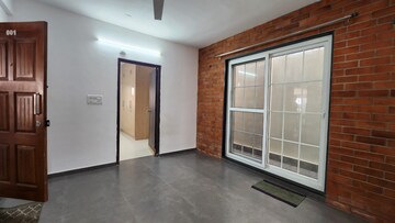 Room in 1 BHK Builder Floor at Indiranagar – for Rent