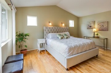 Bedroom in 3 BHK Builder Floor at Anant Raj Ashok Estate, Sector 63a – for Sale
