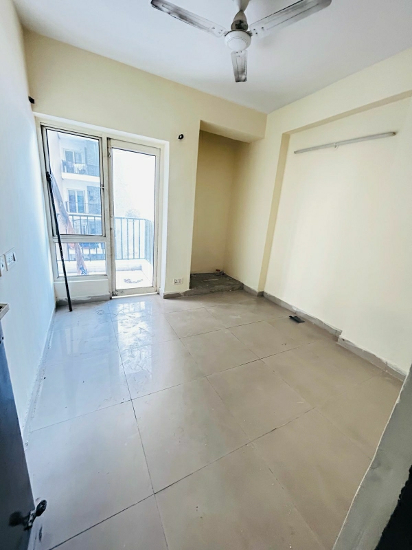 2.5 BHK Apartment For Sale in VVIP Mangal