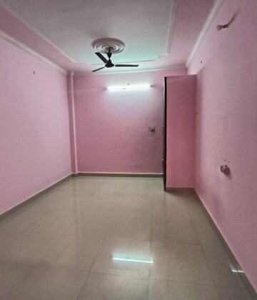 Room in 2 BHK Independent House at Gomti Nagar – for Rent