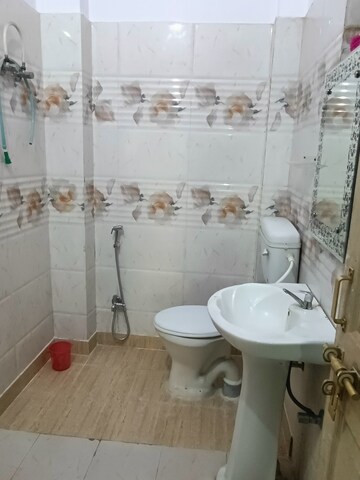 Bathroom in 2 BHK Independent House at Gomti Nagar – for Rent