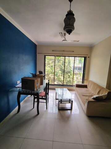 Living Room in 2 BHK Apartment at Kunj Vihar Vile Parle West, Vile Parle West – for Rent