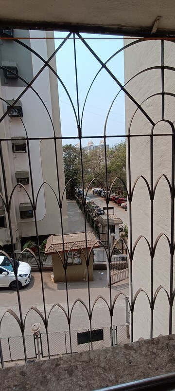 Staircase in 1 BHK Apartment at Anita Nagar Chs, Kandivali East – for Rent