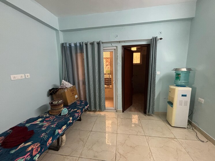 Living Room, gms road 3 Bedroom 1700 Sq.Ft. Apartment In Gms Road Dehradun 8427460