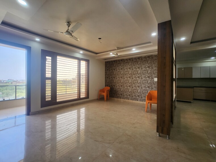 Room, sector 41 4 Bedroom 410 Sq.Yd. Builder Floor In Sector 41 Faridabad 8427496