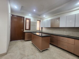 Kitchen in 4 BHK Builder Floor at Sector 41 – for Sale
