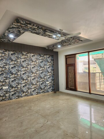 Balcony in 4 BHK Builder Floor at Sector 41 – for Sale
