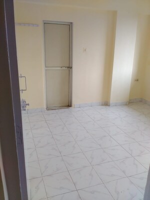 Room in 2 BHK Apartment at Sadguru Towers, Goregaon East – for Sale