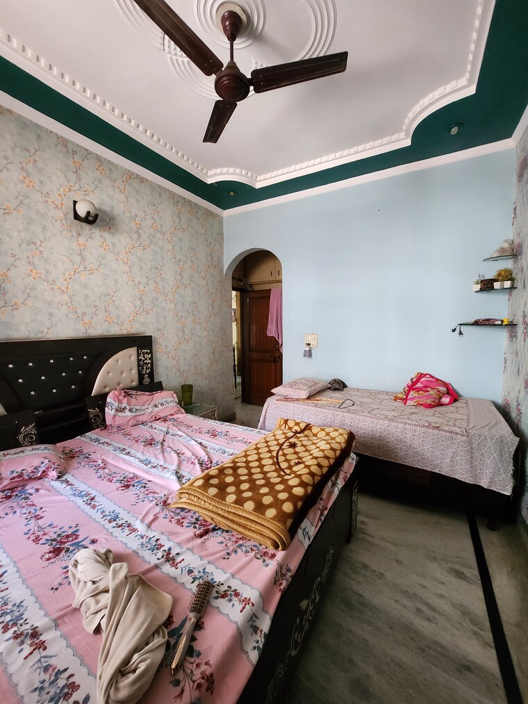 undefined, sector 43 3 Bedroom 1950 Sq.Ft. Builder Floor In Sector 43 Faridabad 8427542