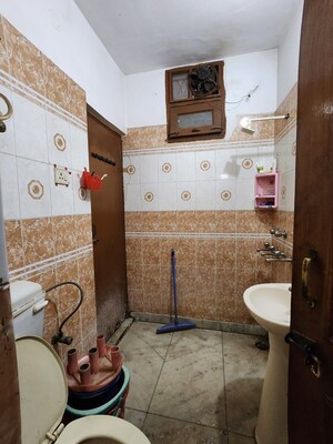 Living Room in 3 BHK Builder Floor at Sector 43 – for Sale