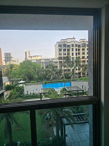 Master Plan in 4 BHK Apartment at Rajesh Raj Infinia, Malad West – for Rent