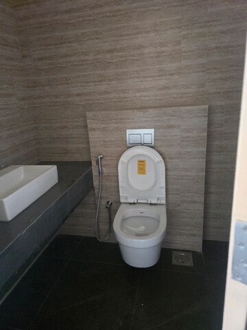Bathroom in 4 BHK Apartment at Rajesh Raj Infinia, Malad West – for Rent