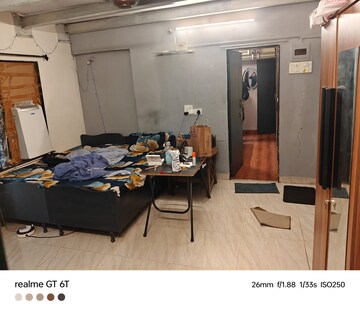 Bedroom in 2 BHK Apartment at Krishna Sadan, Mahim – for Rent