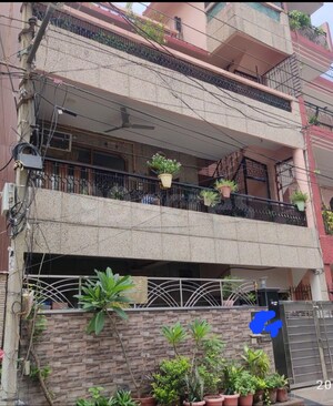 6+ BHK Villa For Sale in RWA Apartments Sector 19, Sector 19