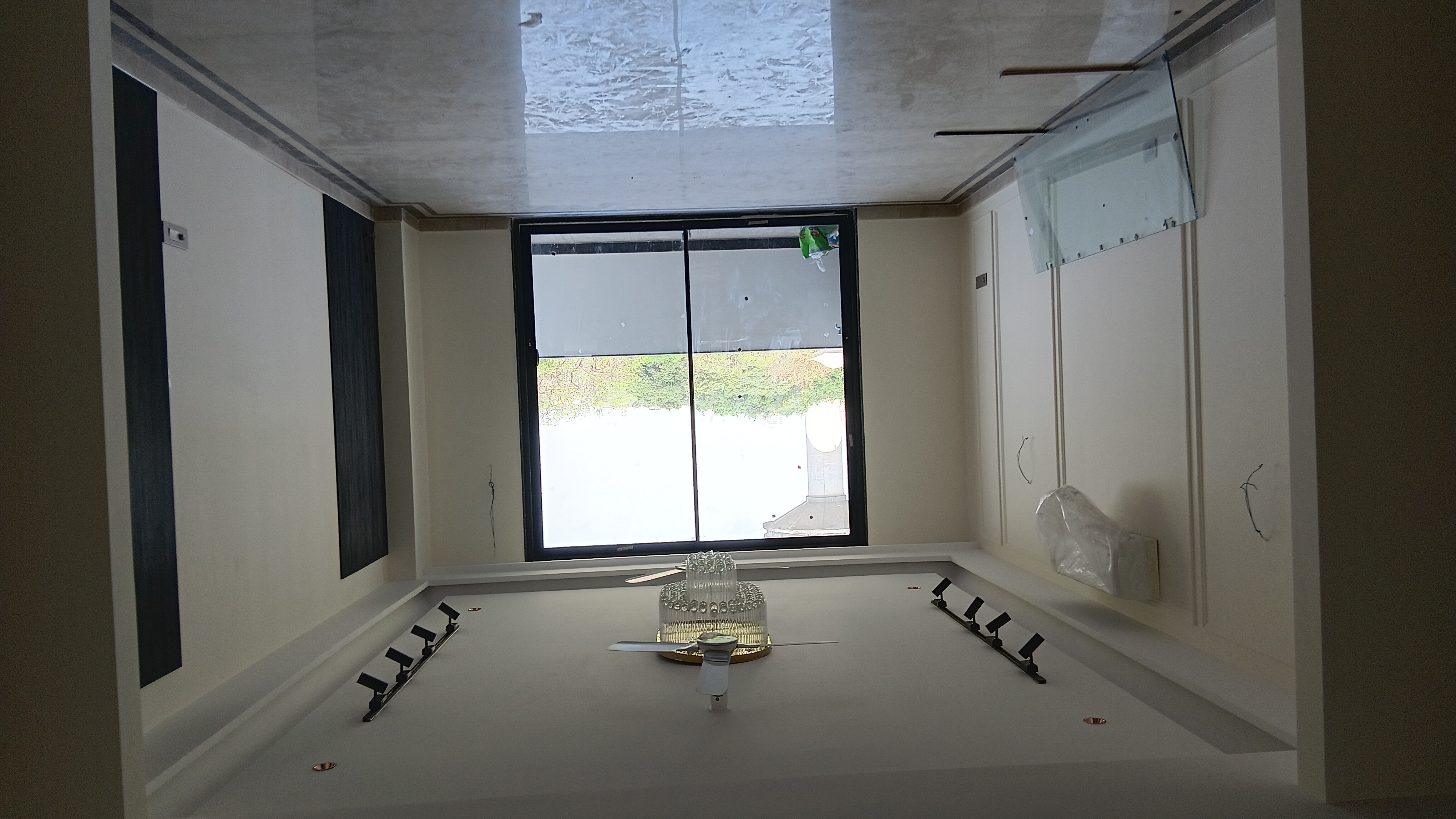 5 BHK + Servant Room,Study Room Builder Floor For Sale in Green Wood City