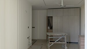 Bathroom in 5 BHK Builder Floor at Green Wood City, Sector 45 – for Sale