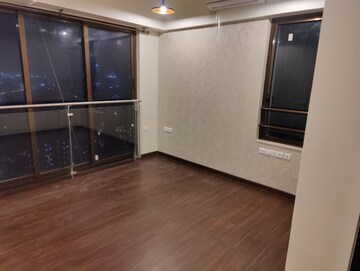 Room in 3 BHK Apartment at Peninsula Celestia Spaces, Sewri – for Rent