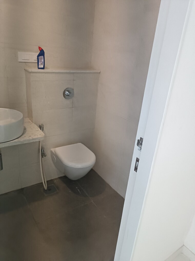 Bathroom, kohinoor-square-altissimo 2.5 Bedroom 1450 Sq.Ft. Apartment In Dadar West Mumbai 8427600