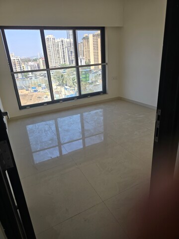 Room in 3 BHK Apartment at Jyoti Sukriti, Goregaon East – for Rent