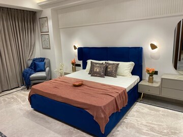 Bedroom in 4 BHK Builder Floor at Sector 17, Dwarka – for Rent
