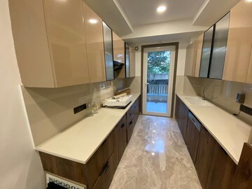 Kitchen in 4 BHK Builder Floor at Sector 17, Dwarka – for Rent